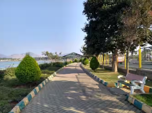 Amani Kere, Tumakuru (Tumkur), Karnataka - Vushii.com